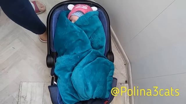 В гостях у бабушки, grandma and granddaughter :) смотреть онлайн