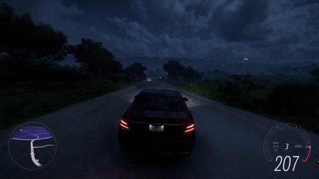 Mercedes-Benz E63S AMG W213 - Forza Horizon 5