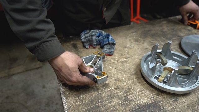 Как обслуживать вариатор на мотобуксировщике? #технический_обзор смотреть онлайн