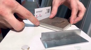 Монтаж микроплинтуса