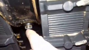 Замена масла в коробке  (редукторе) снегохода буран. Сколько и как слить масло с коробки бурана.