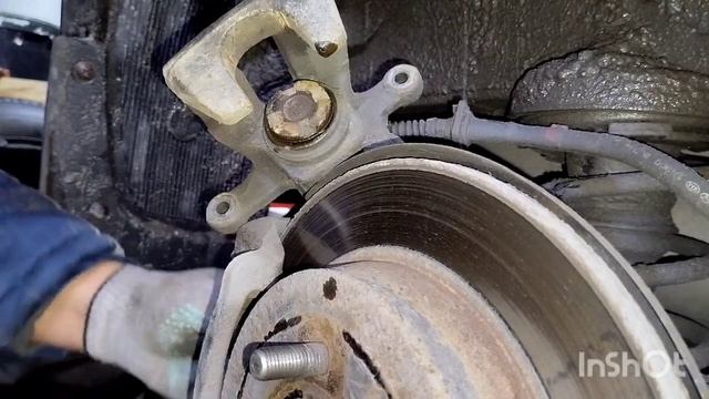 Профилактика заднего суппорта Киа Рио 3 (2013)