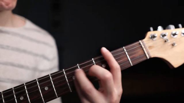 My girlfriend been beggin' me to play this song a whole week! смотреть онлайн