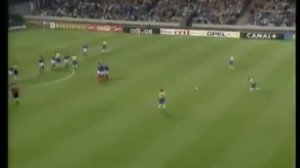 Невероятный гол Роберто Карлоса в ворота сборной Франции
