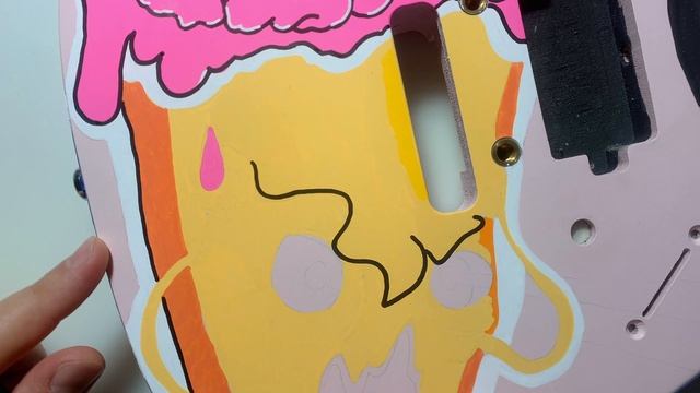 Harley Benton кастом! Разрисовал гитару маркерами Posca в стиле 80х смотреть онлайн