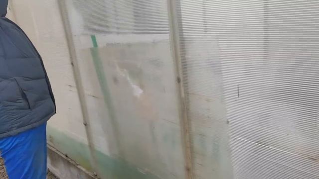 ДЕТСКИЙ уголок для внуков в саду. Замена поликарбоната в теплице смотреть онлайн