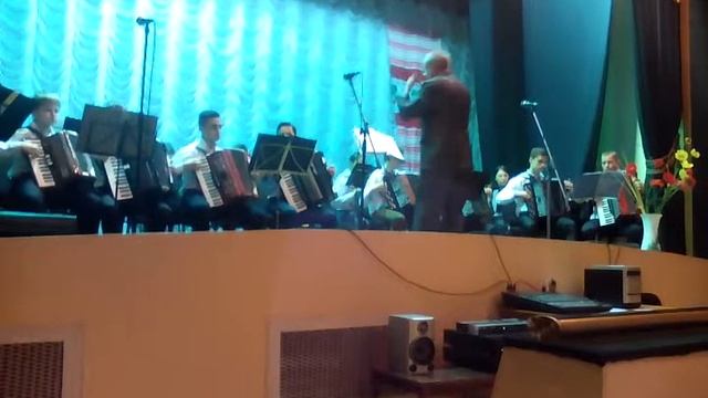 Самотній верблюд Кузнецовський оркестр баяністів і аркадіоністів смотреть онлайн
