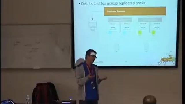 Build Your Own Scale-Out Storage With Gluster [Niels De Vos]