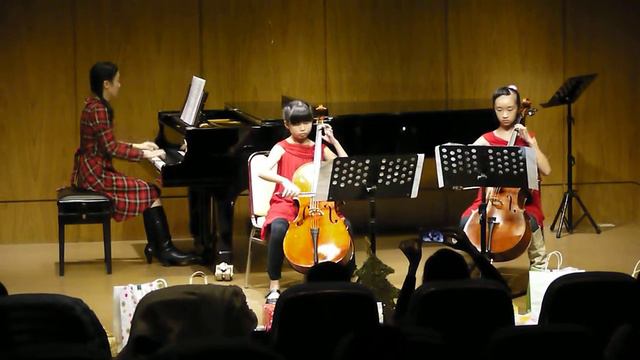Vivaldi Concerto for two cellos in G minor смотреть онлайн