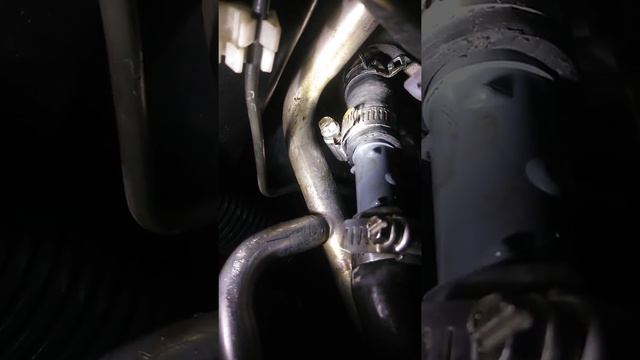 08 nissan pathfinder heater hose fixed part 2 смотреть онлайн