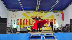 #Фланкировка. #Русские #девушки. #Танцы с клинком. Раиса Архангельская #ярая #праздник #я #dance #мк