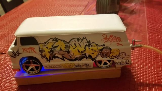 Ford low rider with custom air suspension смотреть онлайн