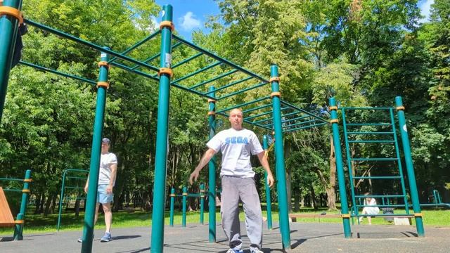 Подтягивания на отлично! / Много упражнений / Street Workout смотреть онлайн