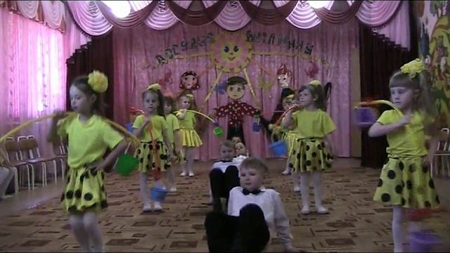 Танец с коромыслами смотреть онлайн