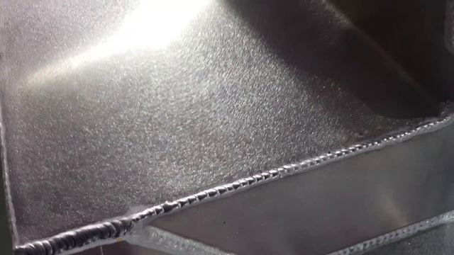 Вот так варят у меня сварщики 4 ого разряда..не знаю как ты 6ой получил.сварка алюминий смотреть онлайн