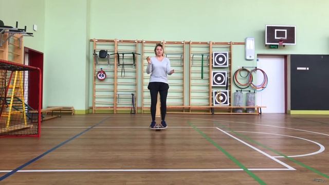 Динамическая пауза. Жонглирование и баланс на балансборде или без. смотреть онлайн