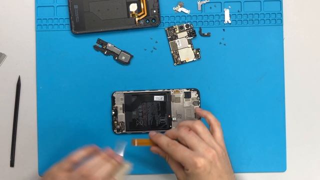 Xiaomi Mi Play разборка / Xiaomi Mi Play teardown смотреть онлайн