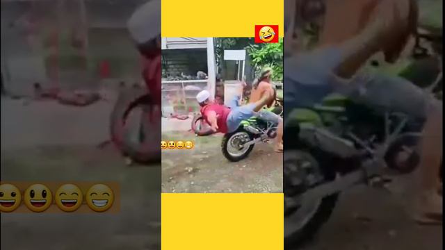 Смех без причины - признак дурачины смотреть онлайн