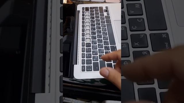 Замена кнопок MacBook pro 15. Key swap MacBook pro 15. смотреть онлайн