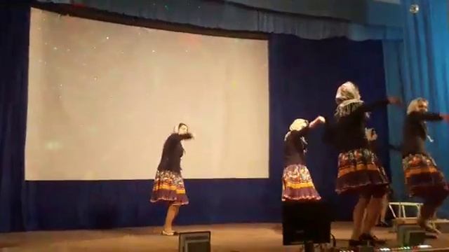 Танец,,Зимние забавы,,.Руководитель Татьяна Спичка. смотреть онлайн