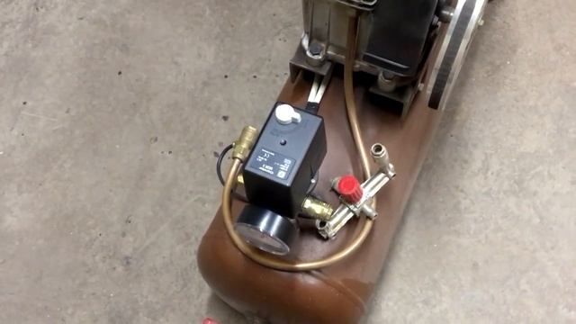 Обзор самодельного компрессора на основе головы FINI MK 103 (365 л/мин) смотреть онлайн