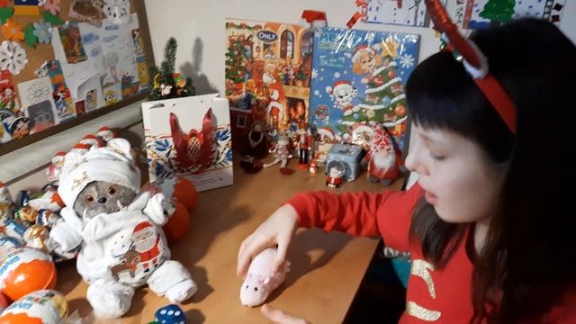 НАМ 5 МЕСЯЦА???. Басик смотрит ??? подарки ? ? ?.Поздравляем Басика ??????❤❤❤. смотреть онлайн