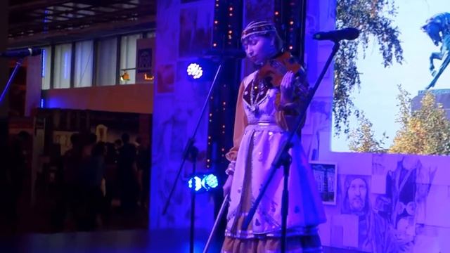 Эльвира Махмутова - "Свет очей моих" ("Куз нурым") смотреть онлайн