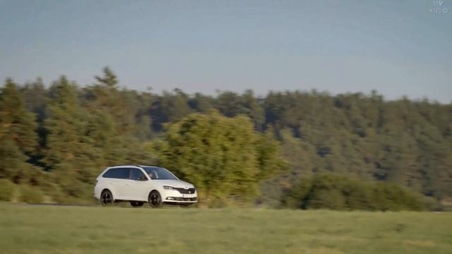 2020 New Skoda Fabia Combi Review смотреть онлайн