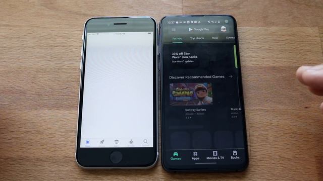 iPhone SE (2020) Vs Samsung Galaxy S10e! (Comparison) (Review) смотреть онлайн