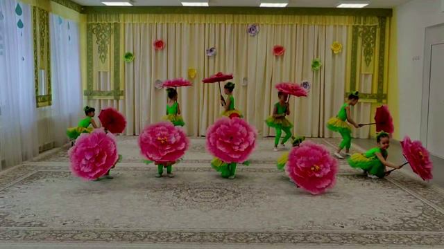 Танец Таннцевальная поляна смотреть онлайн