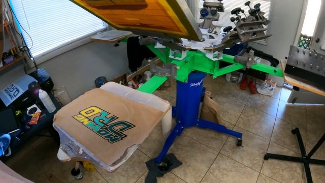 How to Fountain Print using screen print смотреть онлайн