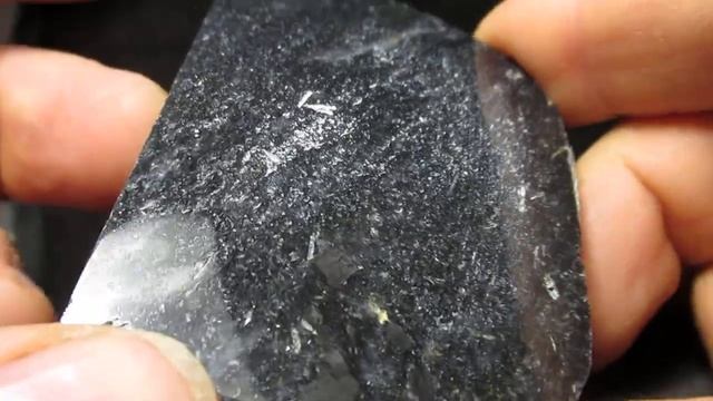 Авантюрин черный смотреть онлайн