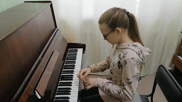 Варюхина Екатерина А. Гедике "Этюд" смотреть онлайн