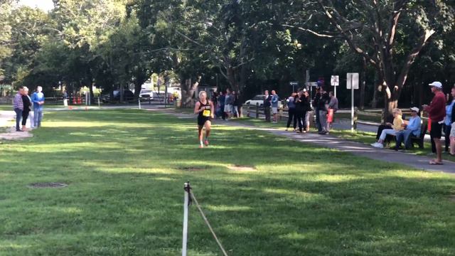 Big 5 meet girls finish - Christina Adams first place смотреть онлайн