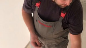 Прямая лестница с площадкой - все этапы Лестница на бетоне. Как поклеить фанеру и ступенеки.