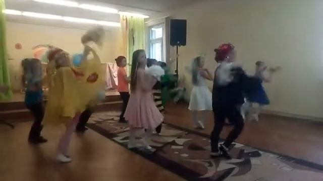 Хореография 17.05.2019 "Дюймовочка" общий танец смотреть онлайн