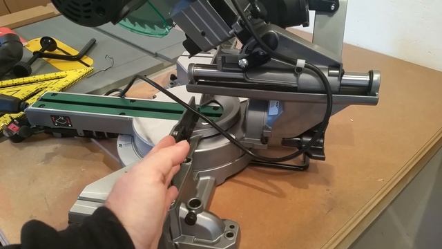 First look at the new hikoki 8 1/2 inch 216mm mitre saw with fixed rails смотреть онлайн