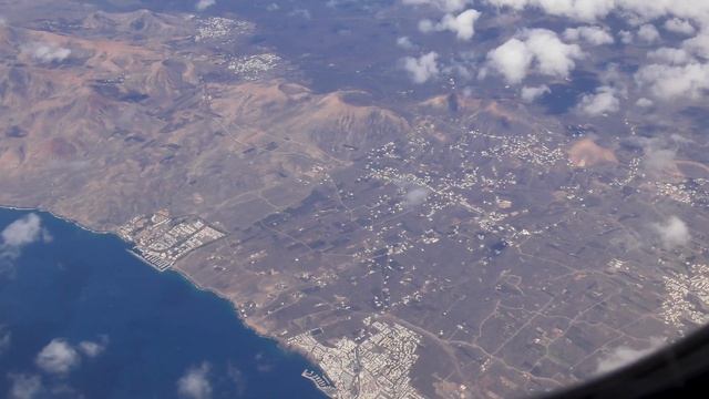 [TRIPREPORT] Fuerteventura - Madrid | Ryanair 737-800 смотреть онлайн