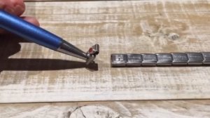 How to Add a Charm Link to Your Nomination Bracelet