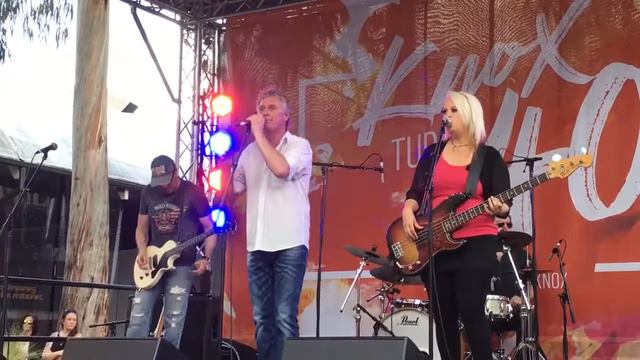 The band Scat at Westfield Knox 40th anniversary! смотреть онлайн