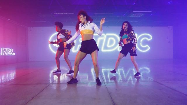 Astronaut In The Ocean - Masked Wolf | FitDance (Coreografia) | Dance Video смотреть онлайн