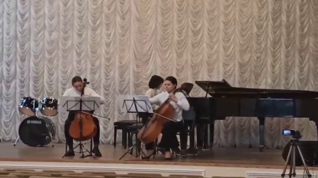 А. Вивальди Концерт для двух виолончелей g-moll, 1 часть смотреть онлайн