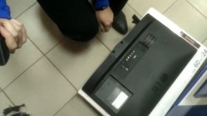Мой опыт снятия ножек с LG 24LF450U