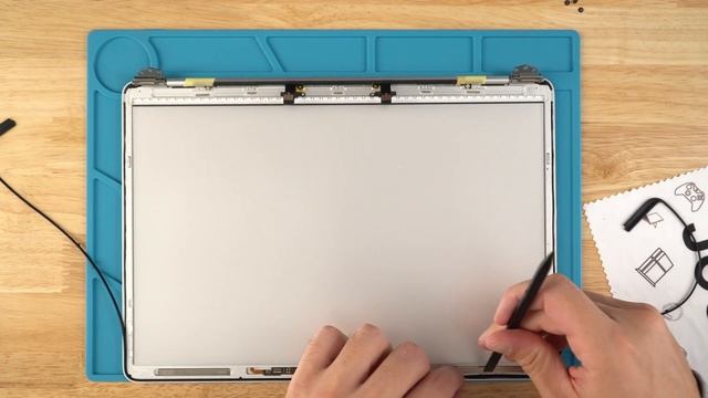 Apple MacBook Pro 13-Inch 2020 A2338 LCD Panel Screen Replacement With True Tone | Repair Tutorial смотреть онлайн