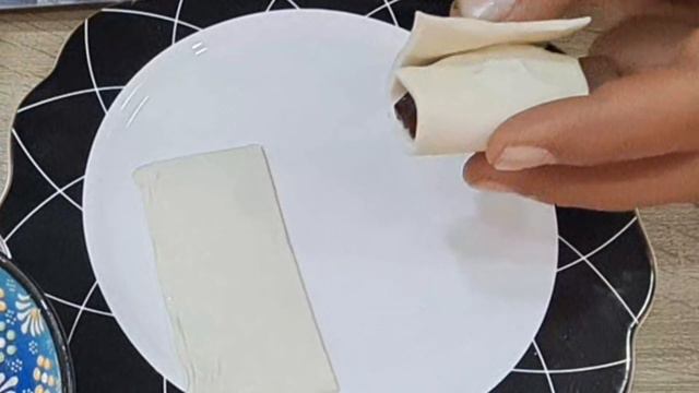 Superfood of Dates Stuffed with Pistachios and Honey смотреть онлайн