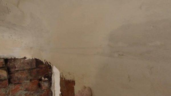 д 48 Ошкуривание карнизов и потолка. Mirka Mirox P80 - наждачная бумага. Волма-Слой - штукатурка.