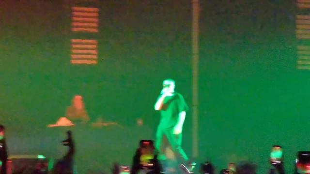 бизнес - face stadium live 2021.10 смотреть онлайн