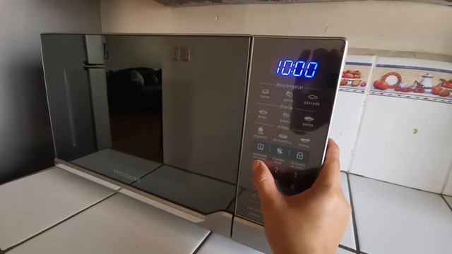 ?COMO PONER LA HORA ATU MICROONDA FRIJIDAIRE смотреть онлайн