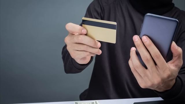 Мошенники звонят по телефону под видом Капитана полиции и сотрудника Центробанка. Система давления смотреть онлайн