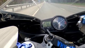 Yamaha r1 2000 max speed